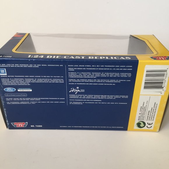 Motor Max 1:24 Collector's 1932 Ford Coupe (Custom) Die-Cast Replica Car Black - Picture 5 of 5